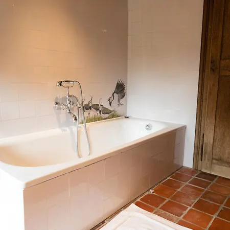 Ferme De L'airbois - 12pers Et 14pers Holiday home Yvoir