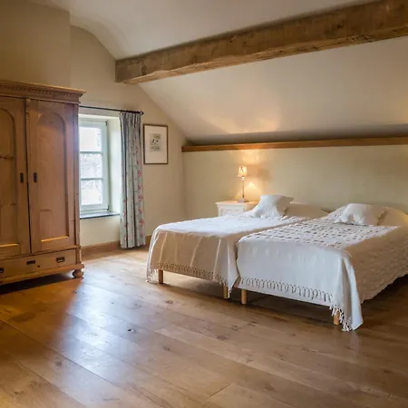 Ferienhaus Ferme De L'airbois - 12pers Et 14pers Yvoir